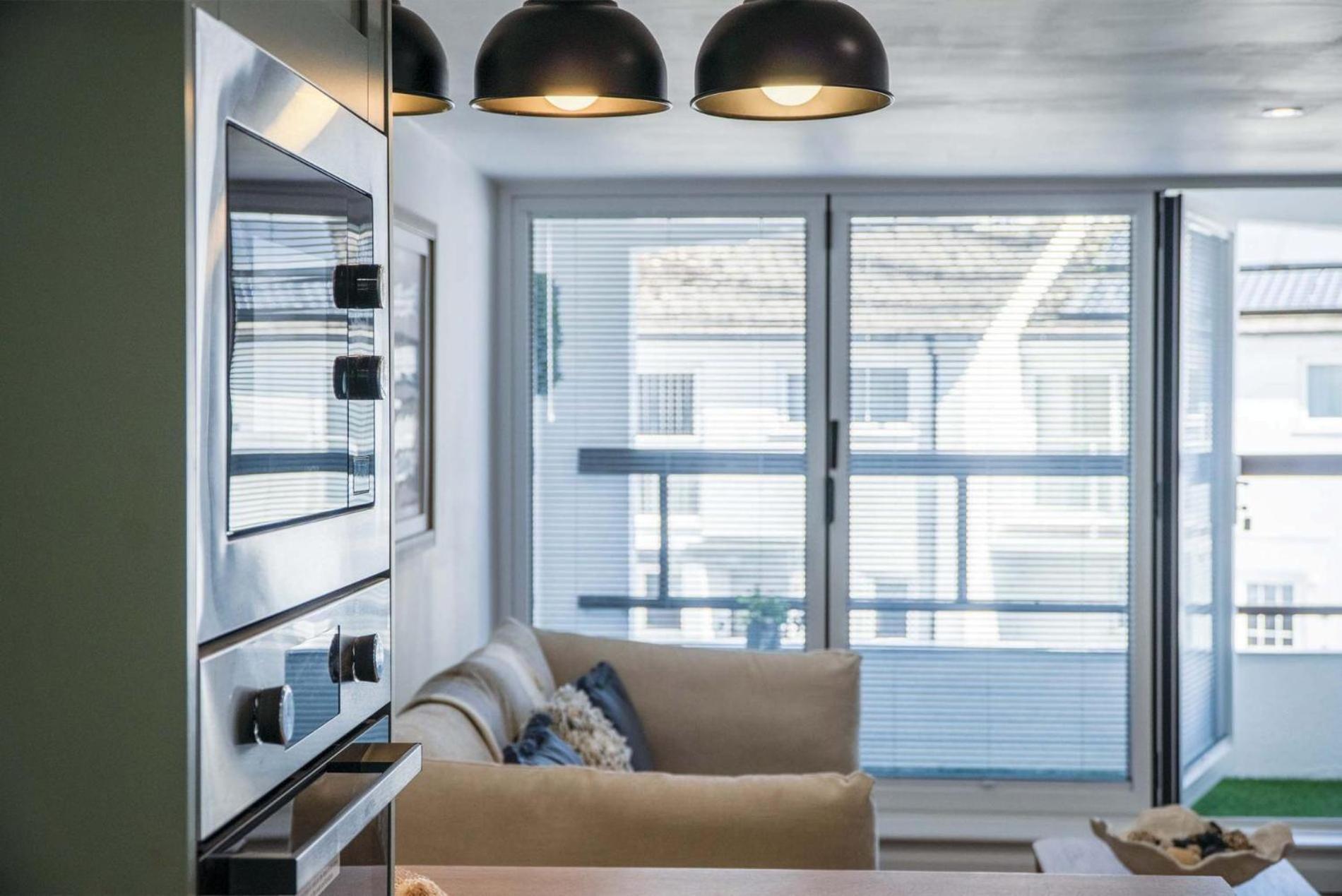 25 Captains Walk - 1 Bedroom - *