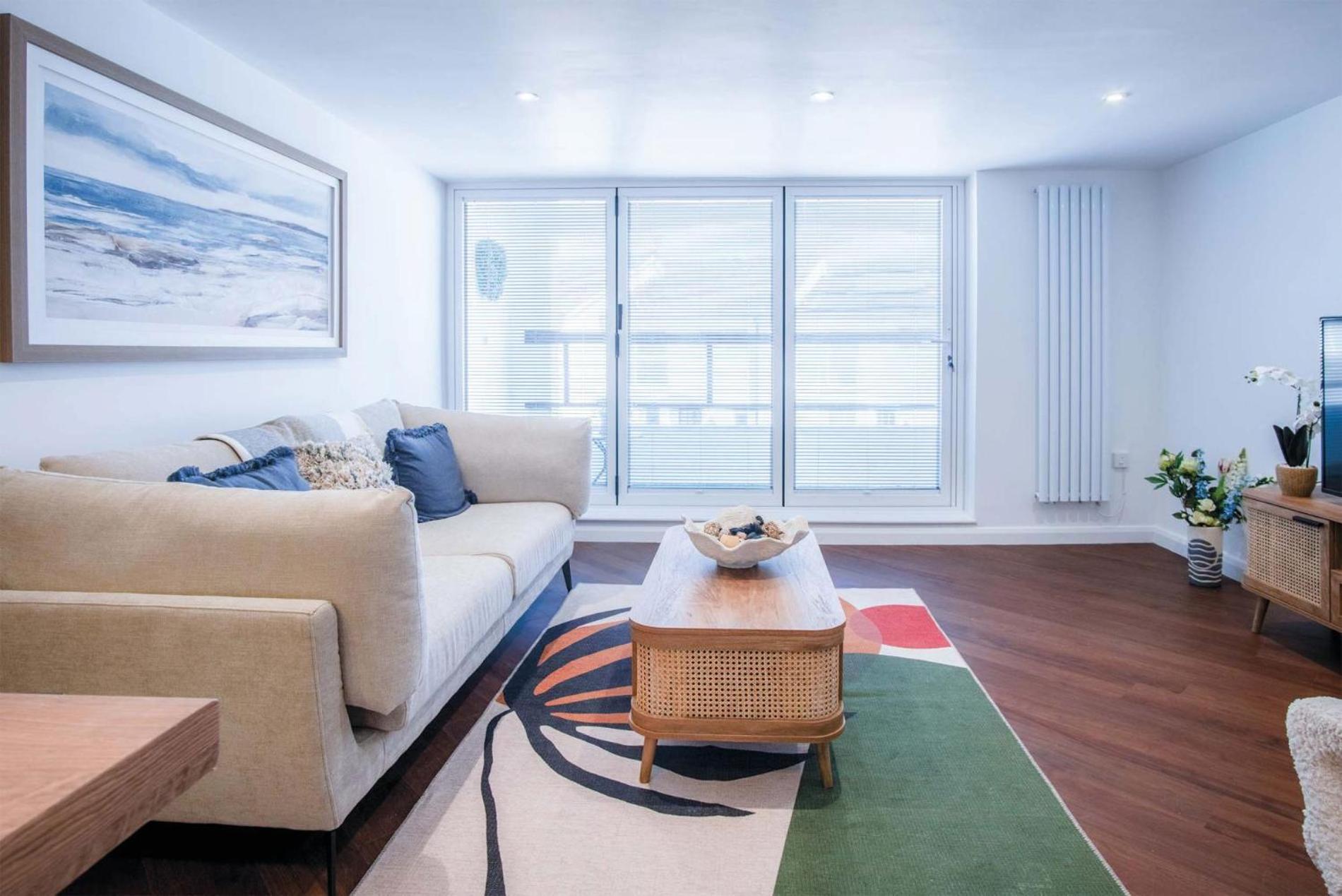 Apartment 25 Captains Walk - 1 Bedroom - *
